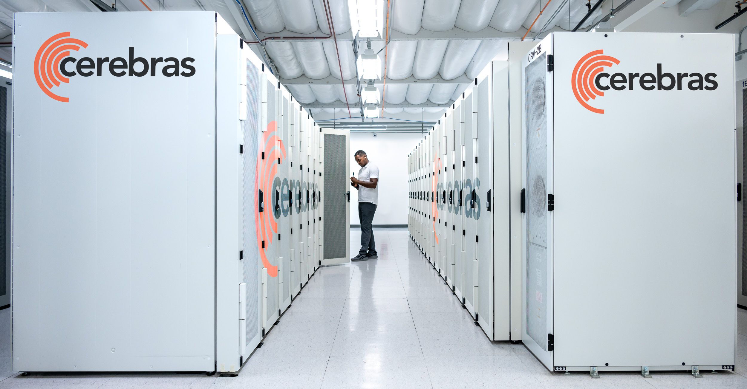 AMD EPYC & Cerebras WSE Deliver Ultra-Fast AI Inference in Helios Rack-Scale Systems