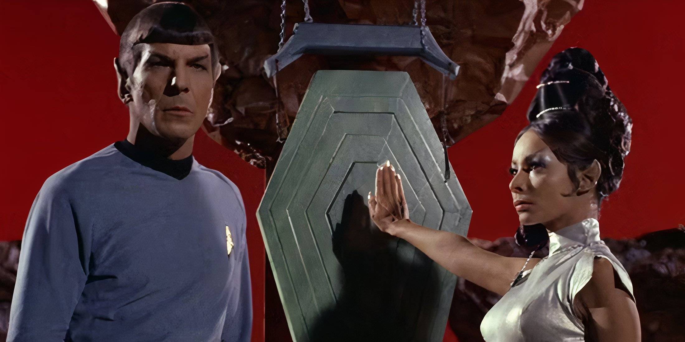 Spock and T'Pring in Amok Time