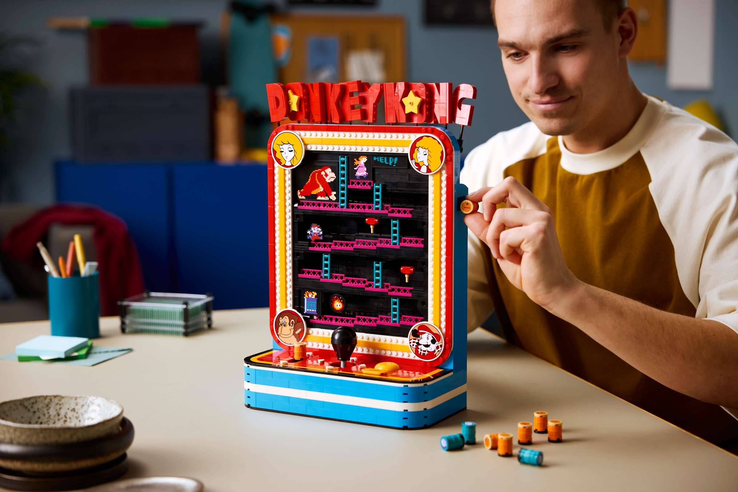 Lego’s New Donkey Kong Arcade Set Brings the Classic 1981 Game to Life with Interactive Features